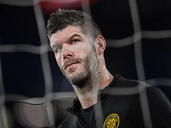Forster staying with Celtic fo...